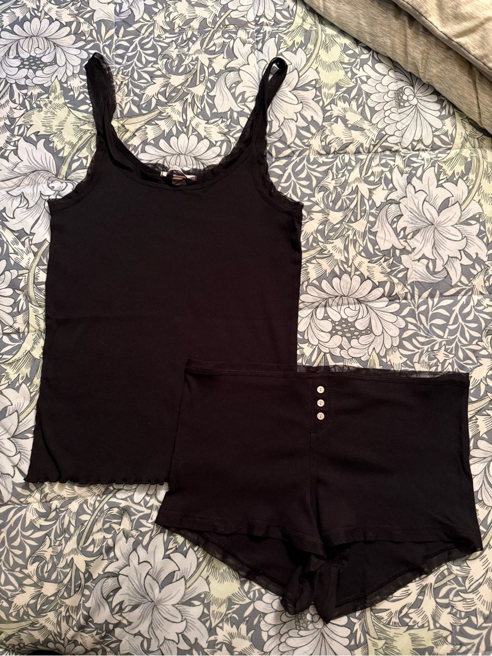 Black Victoria’s Secret Tank and Short Sleep Set